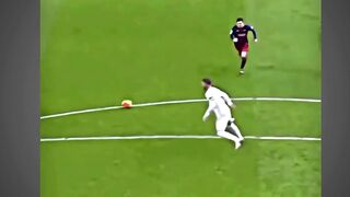 bek terbaik yang dimiliki real madrid  football