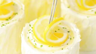 Lemon cake for birthday special