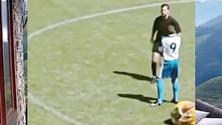 Momen langka di dunia sepak bola!