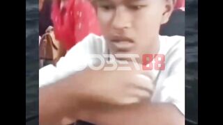 Singkat, padat, kecolok matanya!