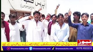 Hingorja Ke Kareb Dargah Faqeer Chand Melay Me Mujud Zairen Se Rehzano Ne Lakhon Rupay Ki Rehzani Ki