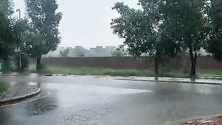 Rain in Bahria Town Lahore today