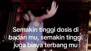 CEWEK BOSPLAY 153