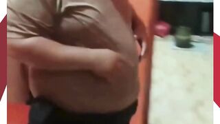 Bripka Fardiansyah Polisi 17 Tahun yang Menghibur Anak-anak sebagai Badut di Waktu Senggang     Ask ChatGPT