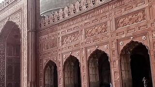 The beauty and strength of the Badshahi Mosque still stands today