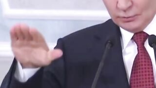 ПОВТОРНА ОСТАВКА НА РУСКИ ГЕНЕРАЛ