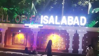 14اگست  کی تیاریاں بلڈنگوں کو برقی قمقموں سے خوبصورتی سے سجایا ہوا ہے