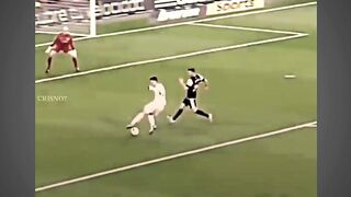 Penampilan Ronaldo  Ozil cristianoronaldo mesutözil