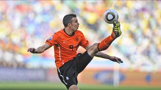 Robin Van Persie  Craziest Dribbling Skills Ever - HD