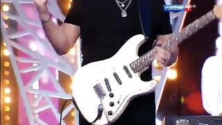 Стас Михайлов - Танцует осень (Cтриптиз)