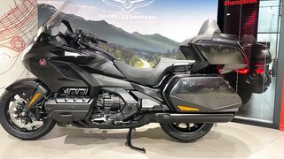 Honda GL 1800 Золотое крыло Черное 2021