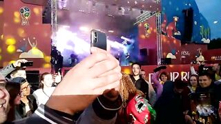 танцы в парке маяковского с иностранцами