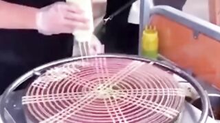 У шаурмы появился конкурент