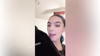 СМЕШНЫЕ ЖИВОТНЫЕ 2021/ЛУЧШИЕ ПРИКОЛЫ С КОТАМИ