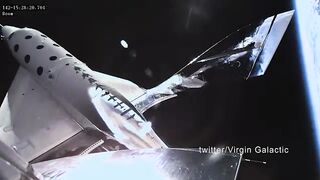запустила корабль Unity для космических туристов