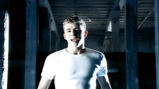 N sync - Tearin Up My Heart