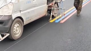 سڑکوں پر لاءینگ کیسے کرتے ہیں