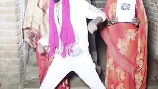 Tarian menggoda janda