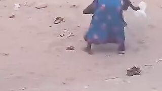 هههه انضر ماذا فعلت به