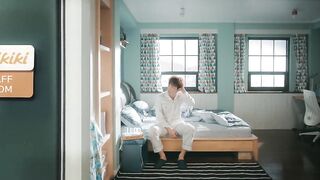 Welcome To Waikiki Season 1 Episode 1 in Hindi