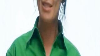 Coleen Rooney Puts Detective Skills to Use as She