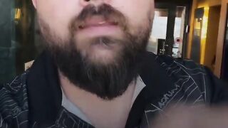 فيديو رائع  لا يوجد جائعين في غزة