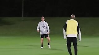 Fernando Torres Trivela Finish in Liverpool Legends Training