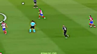 Cristiano Ronaldo Vs Fernando Torres