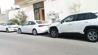 Cars .