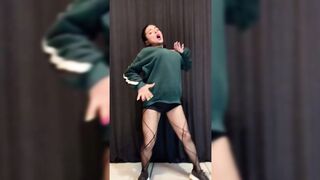 Indian Girl Anamika Patwari Dance 8