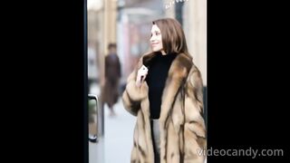 ИСКРА МИХАЙЛОВА СЪБИРА ПАРИ ЗА ВЪЗРАЖДАНЕ