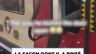 Un homme a décidé de souvrir un chemin suite à un problème électrique