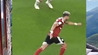 Momen penuh respect untuk sang legenda, Cristiano Ronaldo!