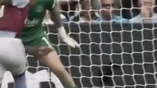 Leon Bailey resmi ke AS Roma!