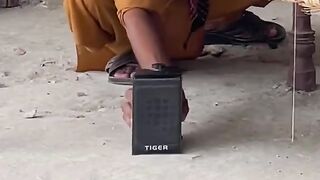 Kasa Laga Mera Majaak
