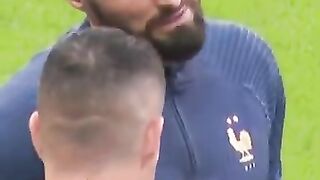 Olivier Giroud was robbed of 500,000 in Los Angeles