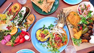 Table meal dishes