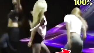 Reaction to Blackpik Lisajungkookbtsvkookviral lisausatrendingkpop