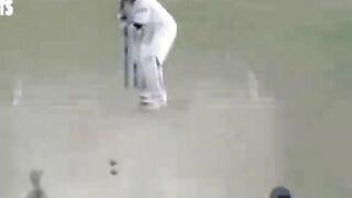 Sachin Tendulkar bold by Abdul Raziq with beautiful ball