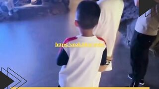 Kaget! Ternyata Bukan Tangan Ibu