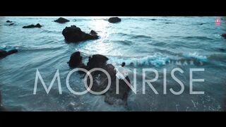 Moon Rise