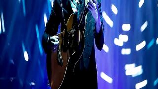 Hozier Fans in Disbelief as They Learn Hidden Mean