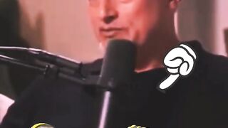 خالد الجامعيالملك يستحود على كل شيء.