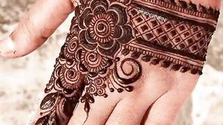 new baridel istlish mahndi design and simple Mahandi design hard to fingers mahndi design 2
