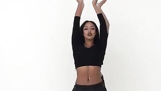 Peachy Gains  Good Vibes Booty Blast Routine!