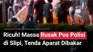 Aksi unjuk rasa gabungan yang diikuti oleh mahasiswa, pelajar, dan warga sipil yang menuntut pembatalan kenaikan tunjangan DPR RI
