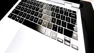 Samsung Fans Can Grab a Galaxy Laptop for Les