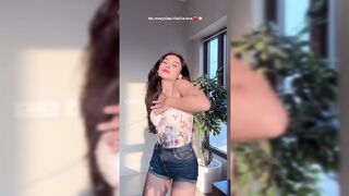 Indian Girl Akriti Negi Dance 9