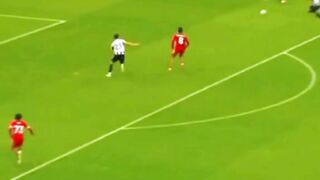 kiper nya sampe bingung