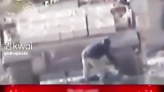 إن ينصركم الله فلا غالب لكم.  فلسطين غزهتبادوتحرق